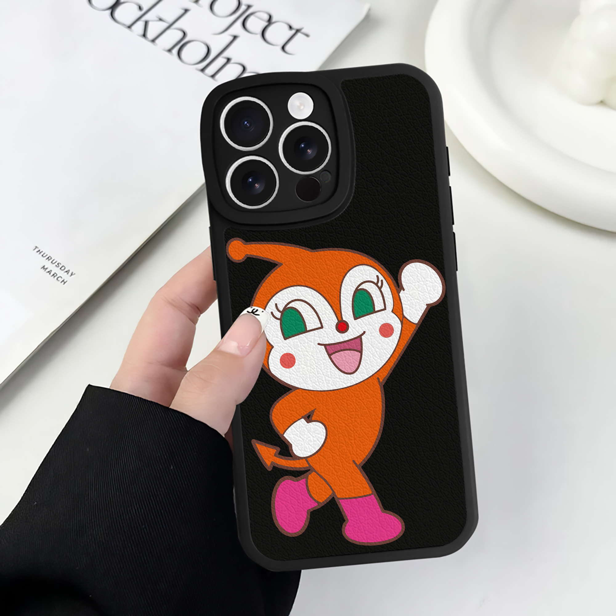 （画像用） アンパンマン Anpanman 【iPhone 16シリーズ対応】シリコンスマホケース（レザー調） 材質：シリコン